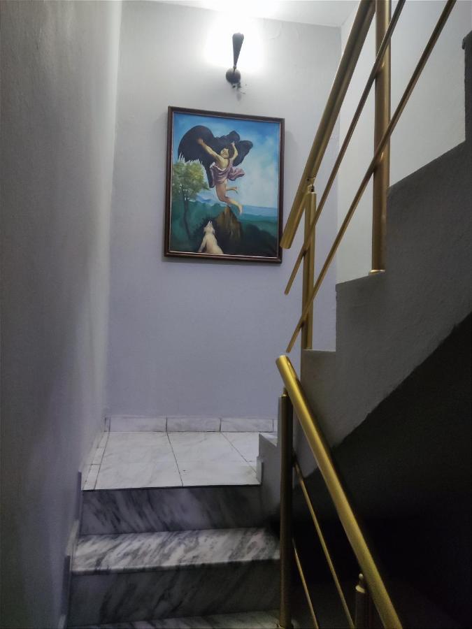 Dafina Hotel Tirana Eksteriør billede
