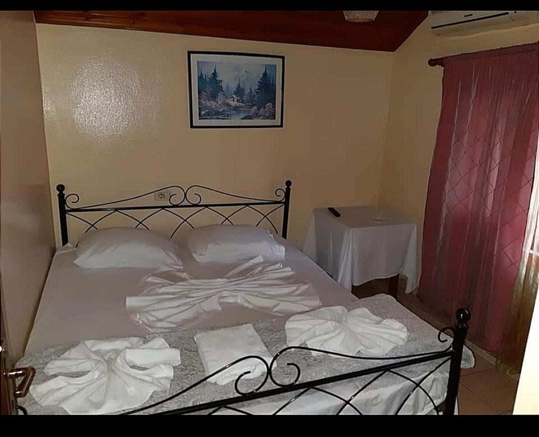 Dafina Hotel Tirana Eksteriør billede