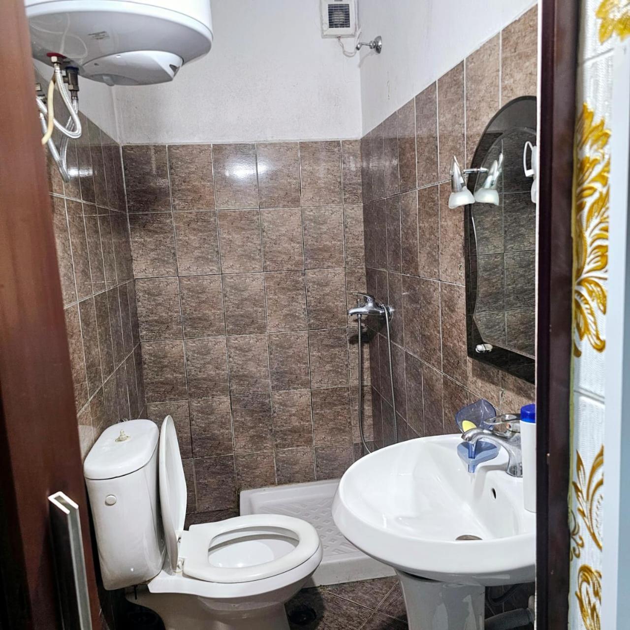 Dafina Hotel Tirana Eksteriør billede