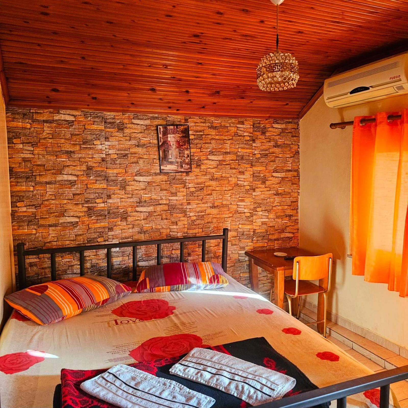 Dafina Hotel Tirana Eksteriør billede