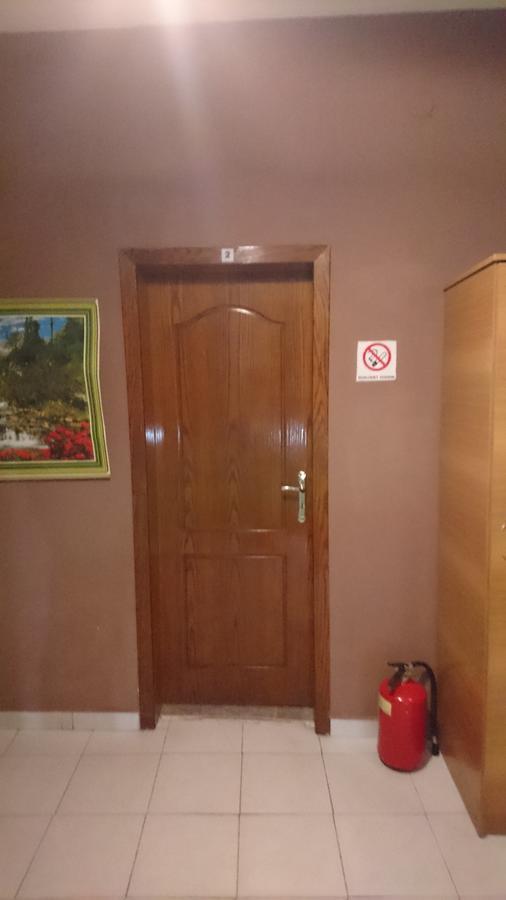 Dafina Hotel Tirana Eksteriør billede